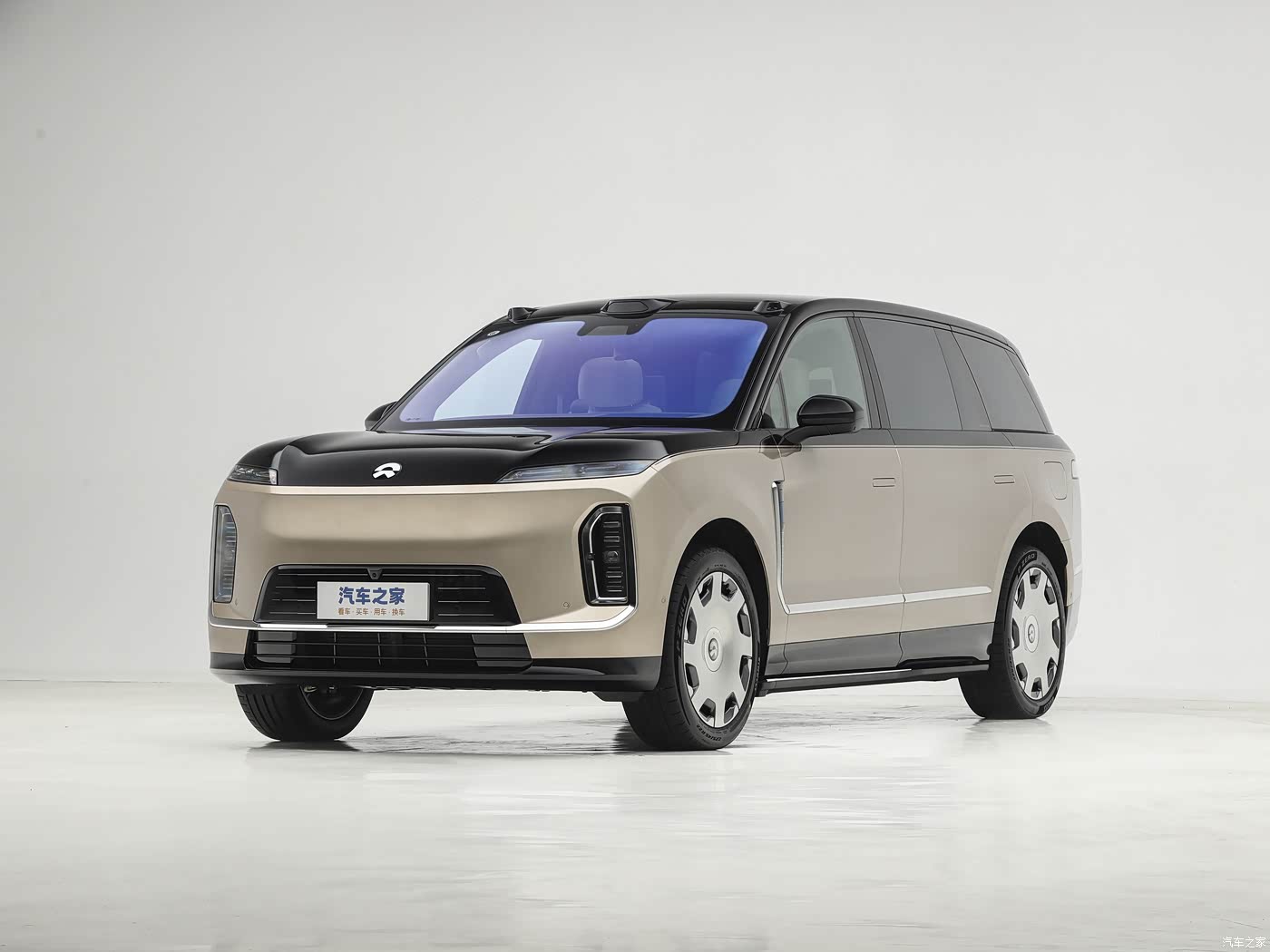 NIO ES9 2026 2026款 102kWh 行政通道豪华版