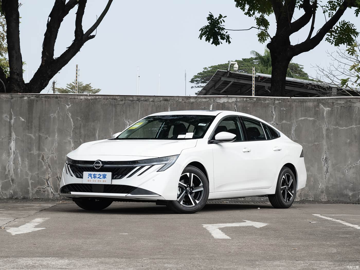 Nissan Sylphy 2026 2026款 1.6L CVT 豪华科技版