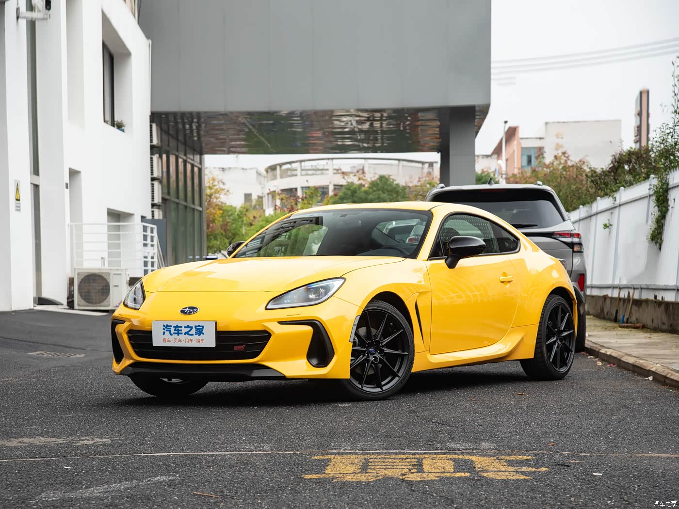 Subaru BRZ 2026 2026款 2.4L 手动版EyeSight STI Sport