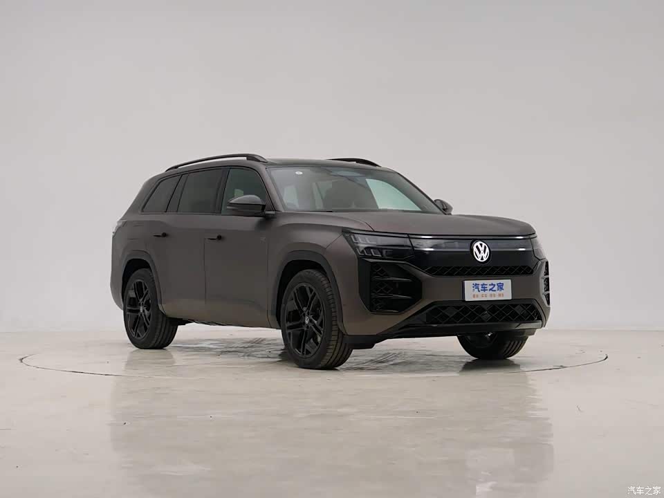 Volkswagen Teramont 2026 2026款 途昂 Pro 380TSI 两驱越境版