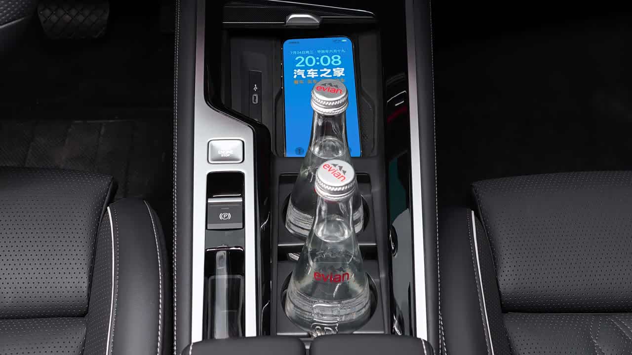 Volkswagen Magotan 2026 2026款 3000万辆甄选款 380TSI DSG豪华型