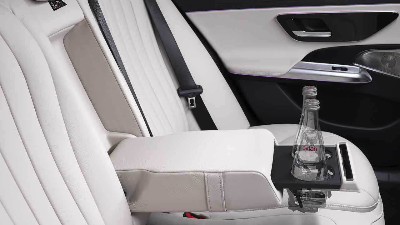 Mercedes-Benz E-Class (Import) 2026 2026款 E 260 运动版