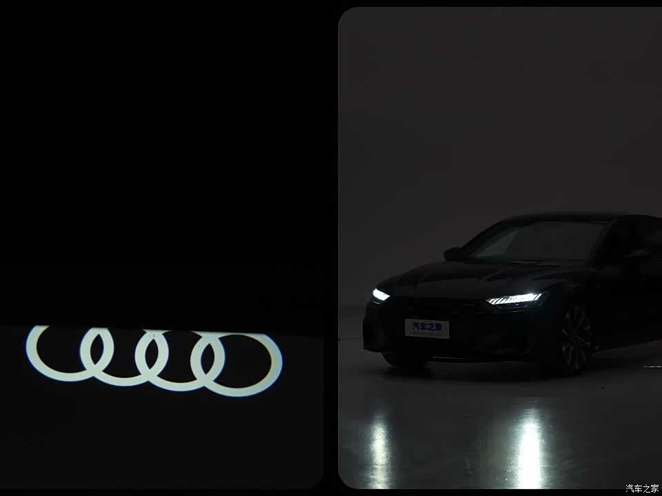 Фото 4 - Audi A7L