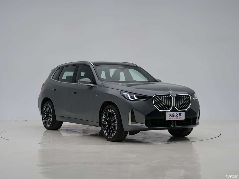 BMW X3 2026 2026款 xDrive30L 尊享型 M运动曜夜套装