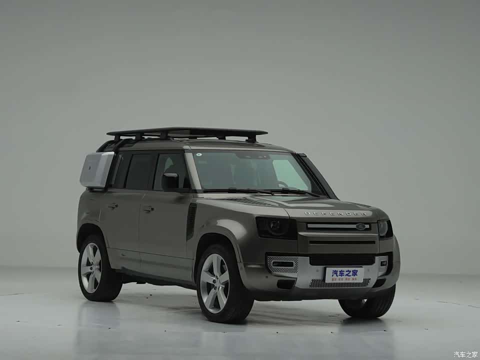 Photo 2 - Land Rover Defender