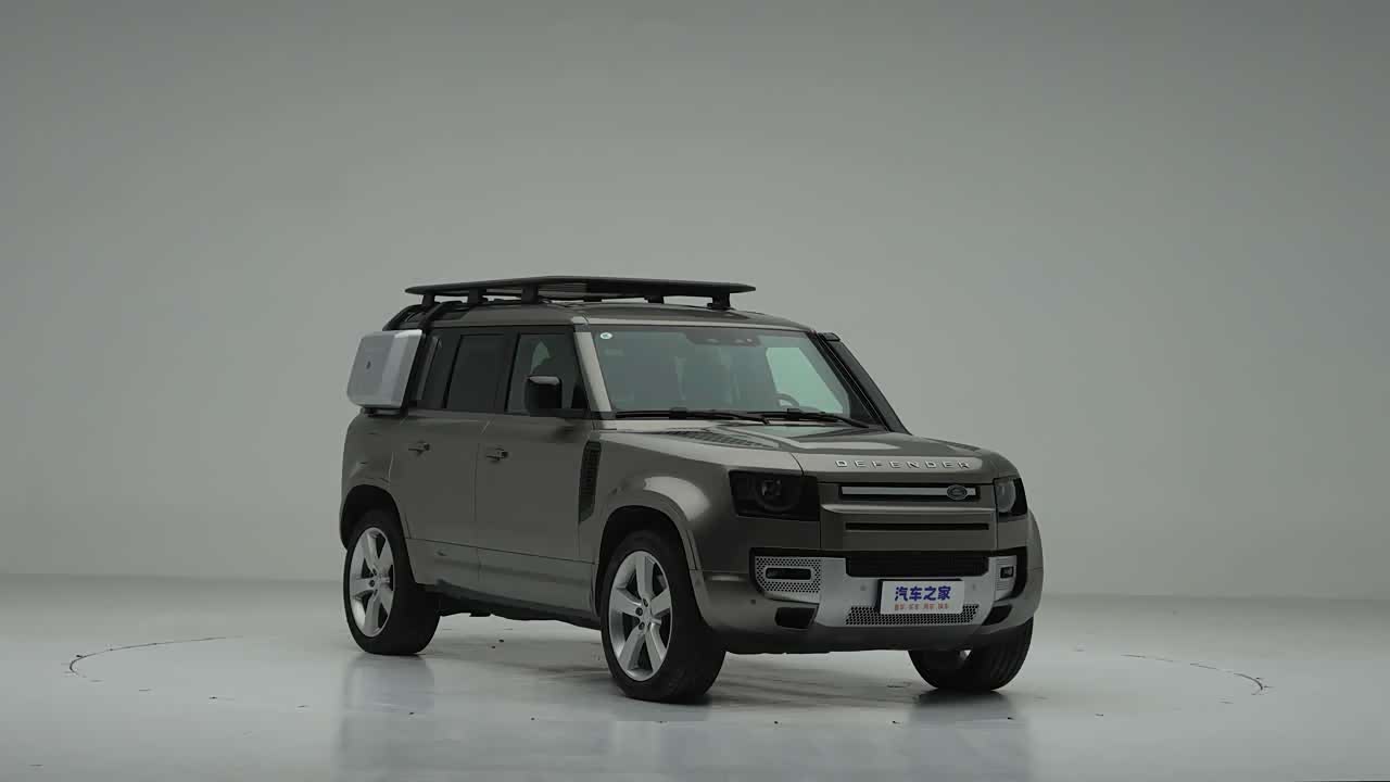 Photo 8 - Land Rover Defender