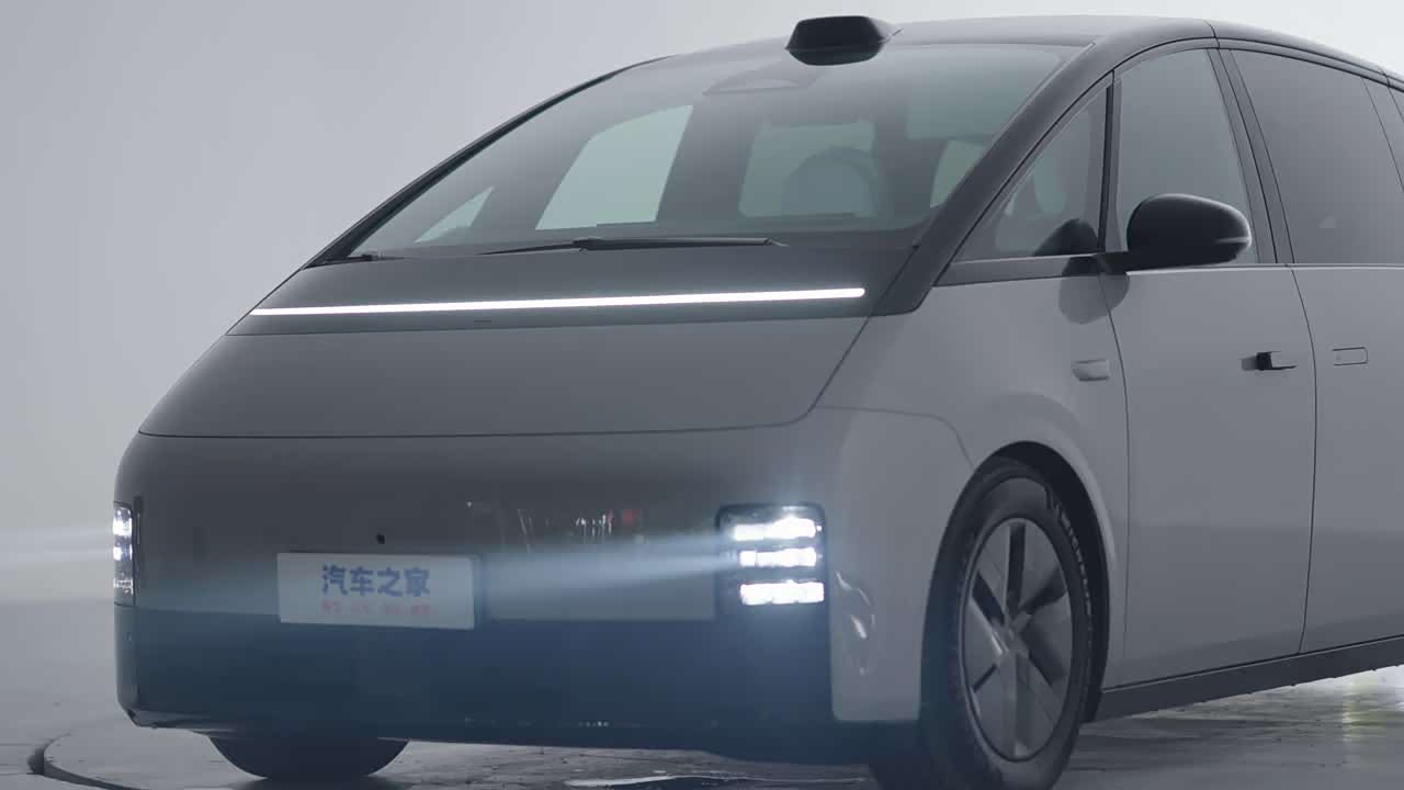Li Auto MEGA 2025 2025款 Home 家庭特别版