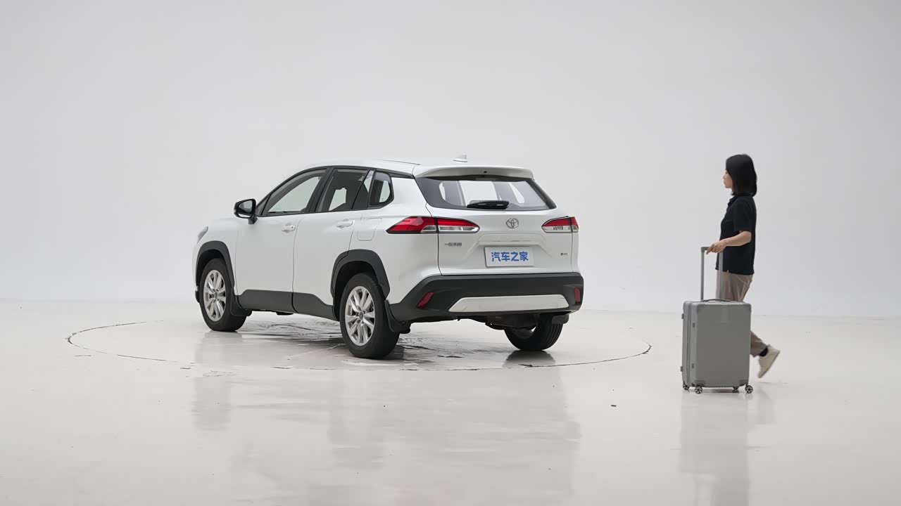 Toyota Corolla Cross 2026 2026款 2.0L 豪华版